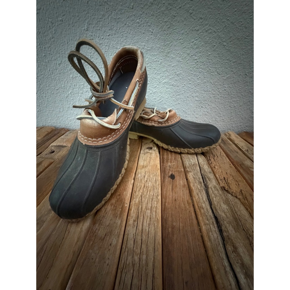L.L. Bean Rubber Moc Boot Size 8M Navy Tan Leather Low Duck Shoes